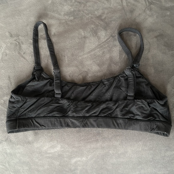 SKIMS Fits Everybody Scoop Bralette - Picture 8 of 9
